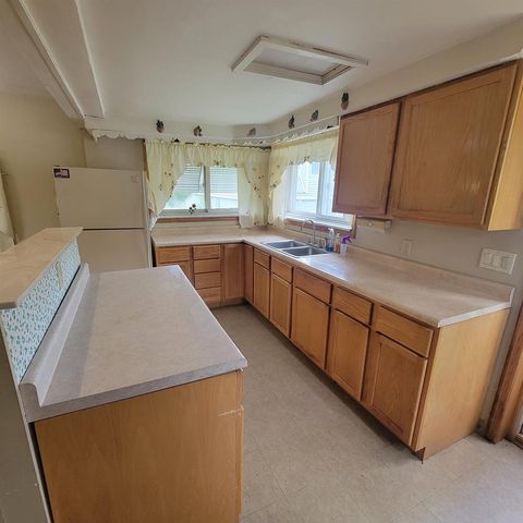 S6053 South Shore Road, Baraboo, WI 53913