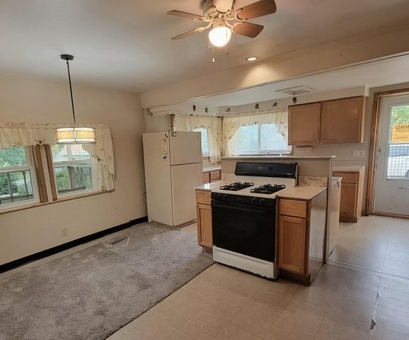 S6053 South Shore Road, Baraboo, WI 53913