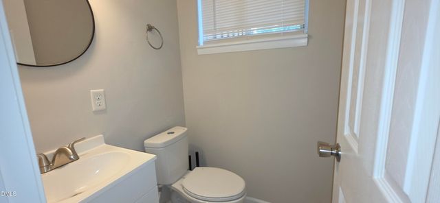 220 Elizabeth Street Apt A18, Chapel Hill, NC 27514