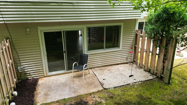 220 Elizabeth Street Apt A18, Chapel Hill, NC 27514
