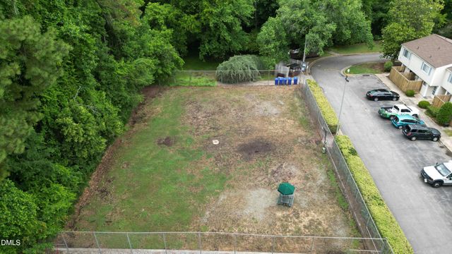 220 Elizabeth Street Apt A18, Chapel Hill, NC 27514