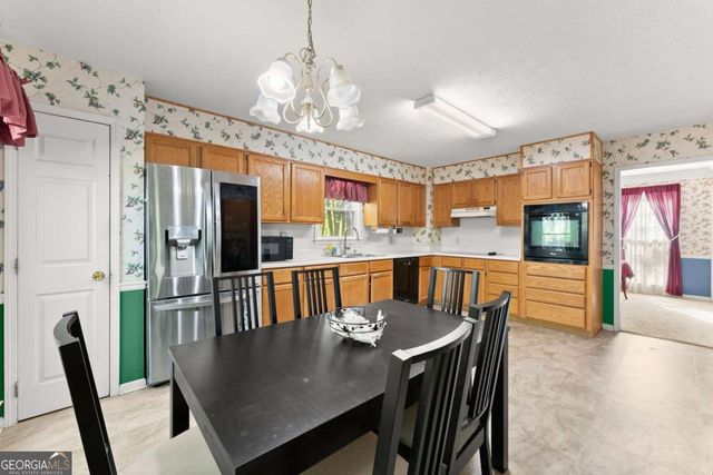 385 Deerwood Drive, Suwanee, GA 30024