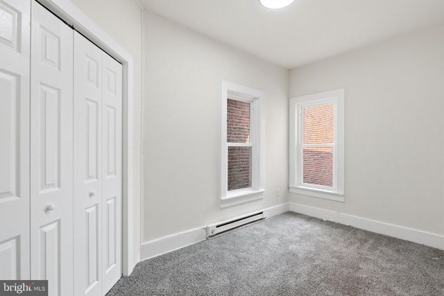 411 W MARTIN ST, Martinsburg, WV 25401