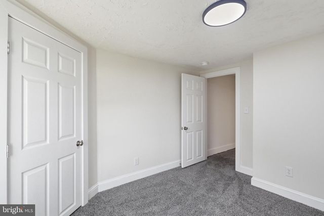 411 W MARTIN ST, Martinsburg, WV 25401