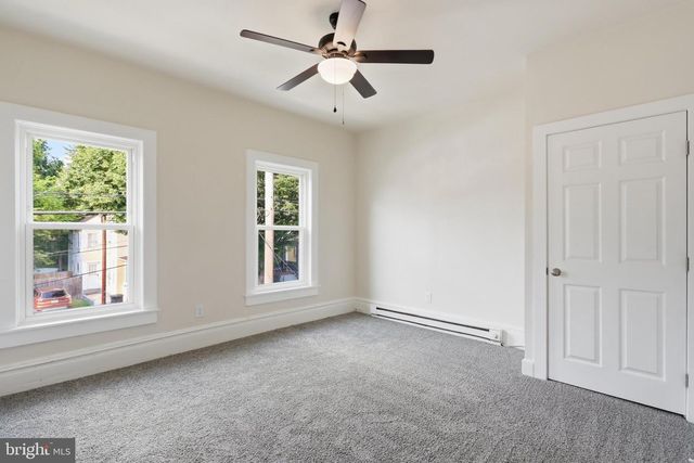 411 W MARTIN ST, Martinsburg, WV 25401