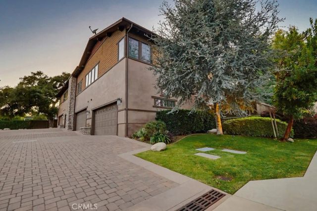118 E Sierra Madre, Sierra Madre, CA 91024