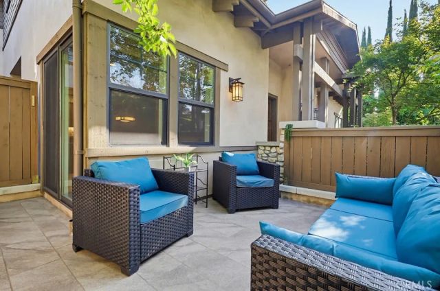 118 E Sierra Madre, Sierra Madre, CA 91024