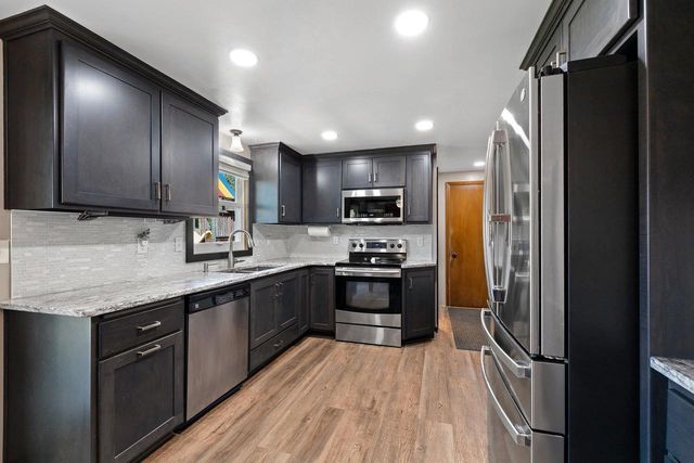 1228 O KEEFE COURT, De Pere, WI 54115