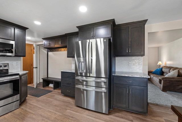 1228 O KEEFE COURT, De Pere, WI 54115