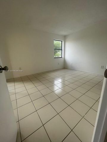 500 NW 114th Ave 201, Sweetwater, FL 33172