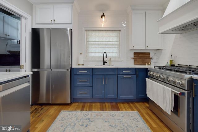 808 MANATAWNA AVE, Philadelphia, PA 19128