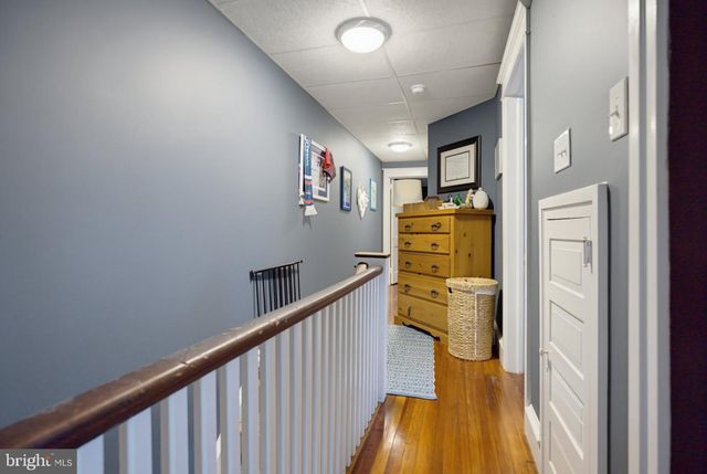 808 MANATAWNA AVE, Philadelphia, PA 19128