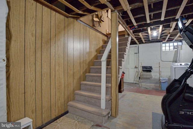 808 MANATAWNA AVE, Philadelphia, PA 19128
