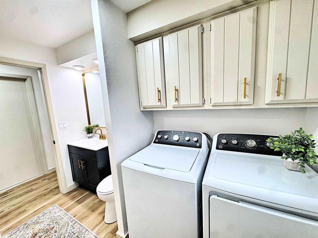 2317 N BAY STREET, Appleton, WI 54911