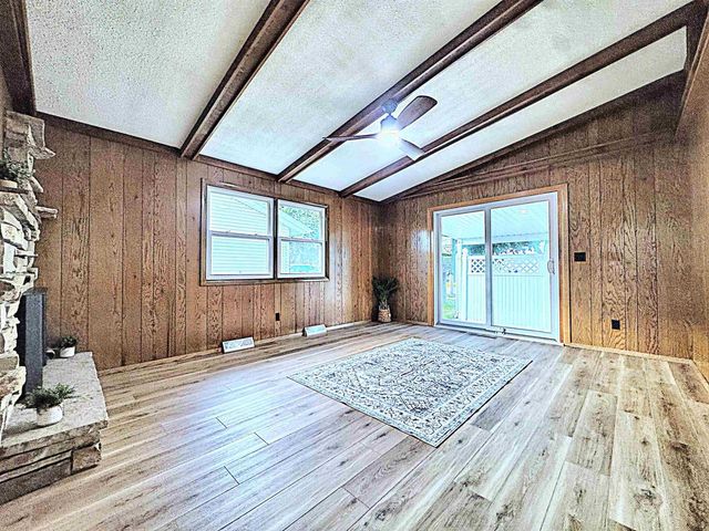 2317 N BAY STREET, Appleton, WI 54911