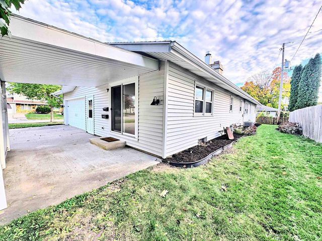 2317 N BAY STREET, Appleton, WI 54911