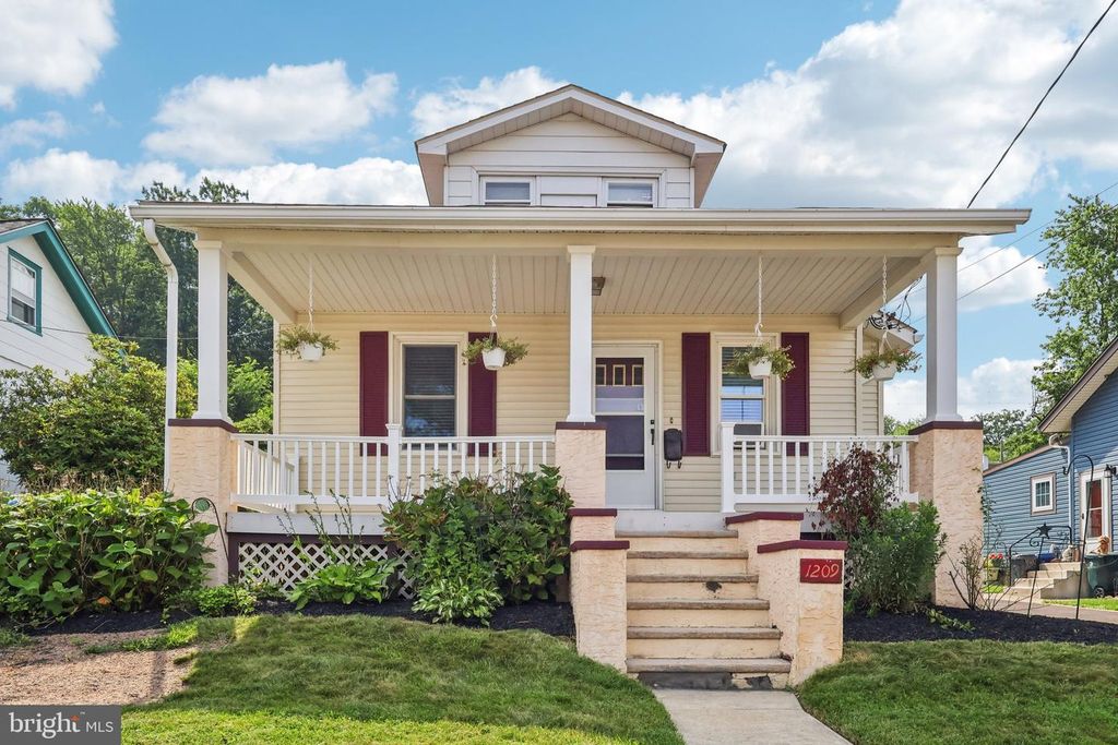 1209 MILDRED AVE, Abington, PA 19001