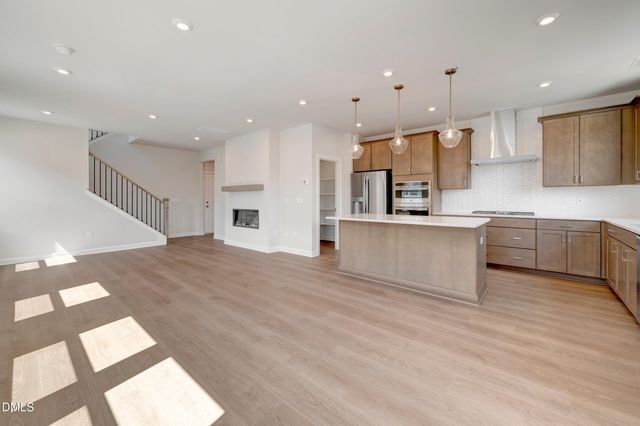 8 Quietwood Way, Pittsboro, NC 27312