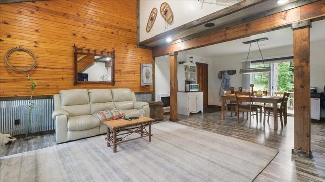 53 County Road 803a, Gainesville, MO 65655