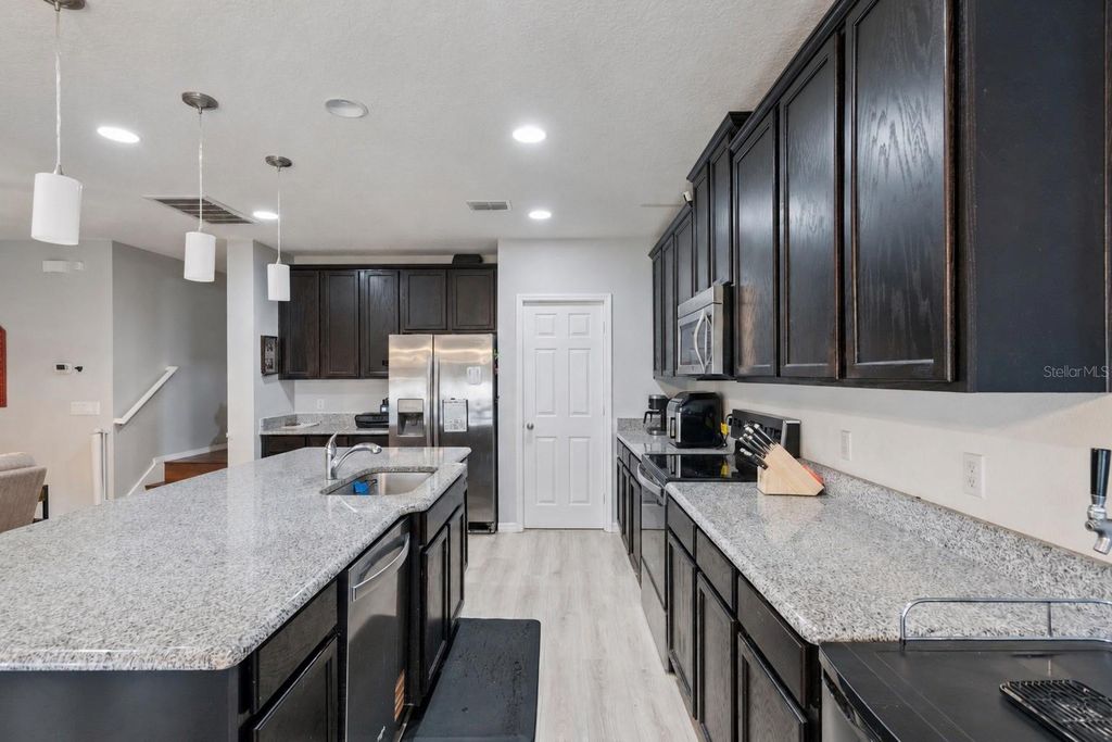Image 11 of property listing at 2815 MONTICELLO WAY, Kissimmee, FL 34741