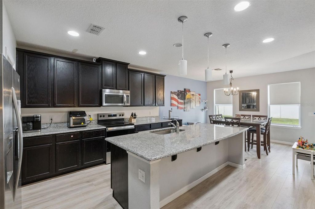 Image 14 of property listing at 2815 MONTICELLO WAY, Kissimmee, FL 34741