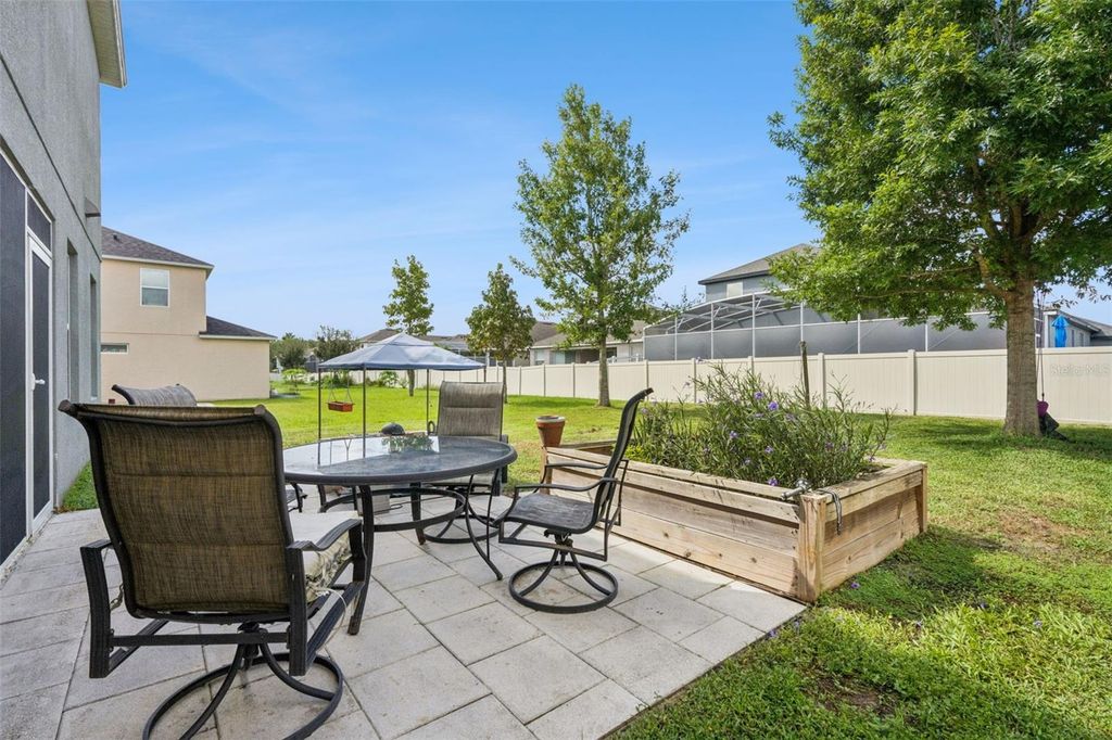 Image 8 of property listing at 2815 MONTICELLO WAY, Kissimmee, FL 34741