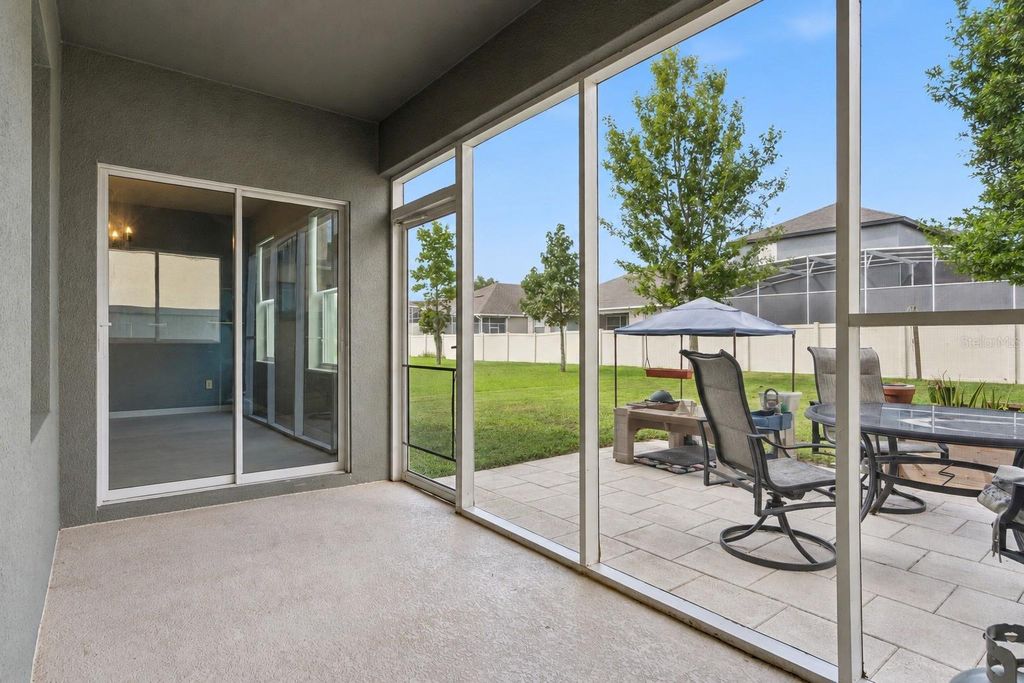 Image 9 of property listing at 2815 MONTICELLO WAY, Kissimmee, FL 34741