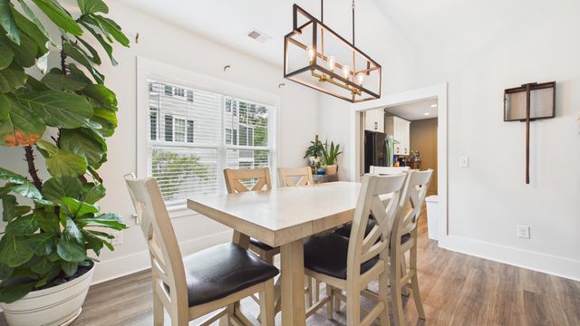 1936 Chestnut Oak Lane, Charleston, SC 29414