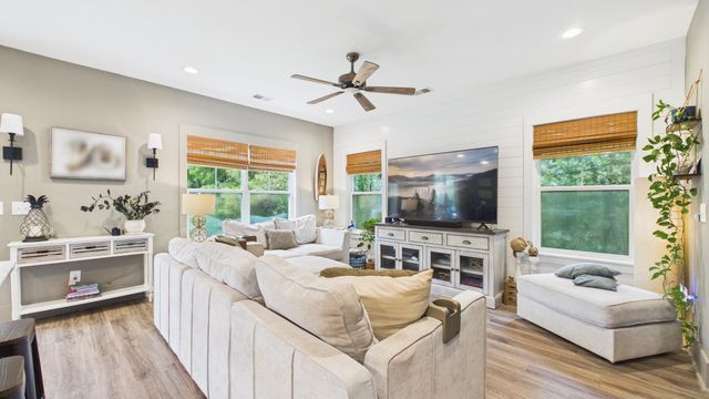 1936 Chestnut Oak Lane, Charleston, SC 29414