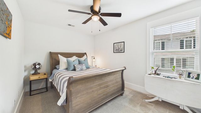 1936 Chestnut Oak Lane, Charleston, SC 29414