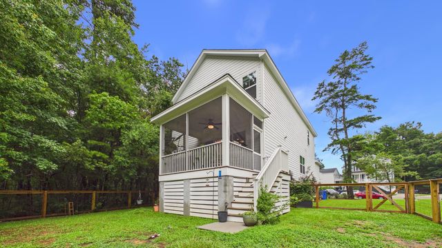 1936 Chestnut Oak Lane, Charleston, SC 29414