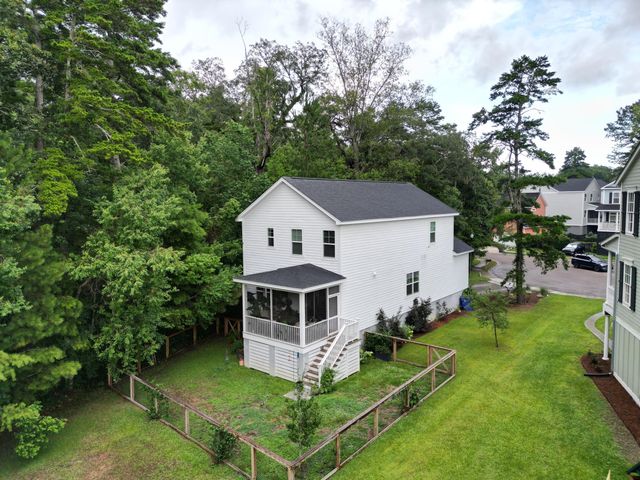 1936 Chestnut Oak Lane, Charleston, SC 29414