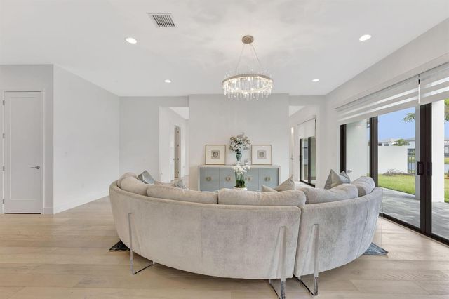 20046 Pacific Dunes Drive, Boca Raton, FL 33434