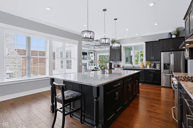 1674 Avondale Drive, Westfield, IN 46074