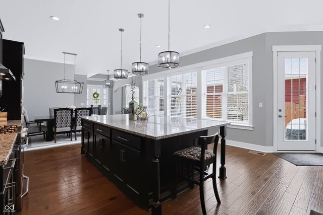 1674 Avondale Drive, Westfield, IN 46074
