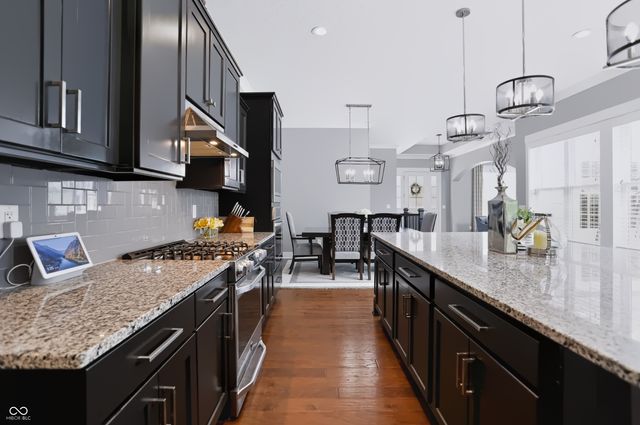 1674 Avondale Drive, Westfield, IN 46074