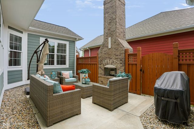 1674 Avondale Drive, Westfield, IN 46074
