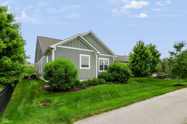 1674 Avondale Drive, Westfield, IN 46074