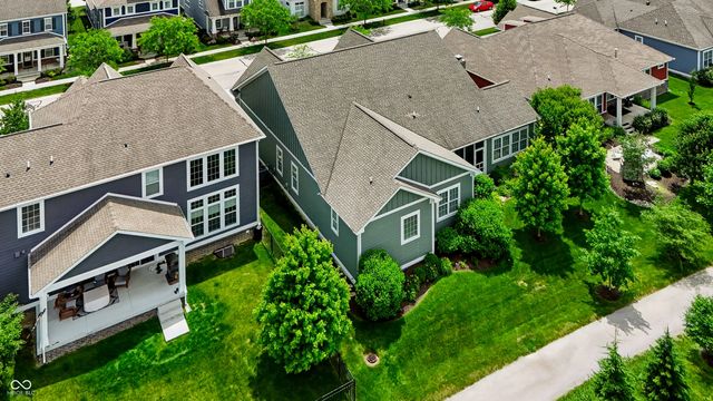 1674 Avondale Drive, Westfield, IN 46074