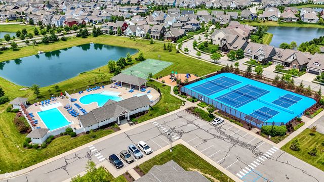 1674 Avondale Drive, Westfield, IN 46074