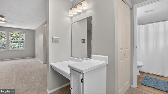 7912 PEPPERBOX LN, Pasadena, MD 21122