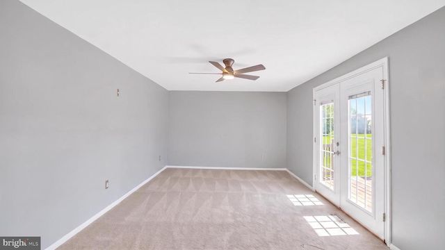 7912 PEPPERBOX LN, Pasadena, MD 21122