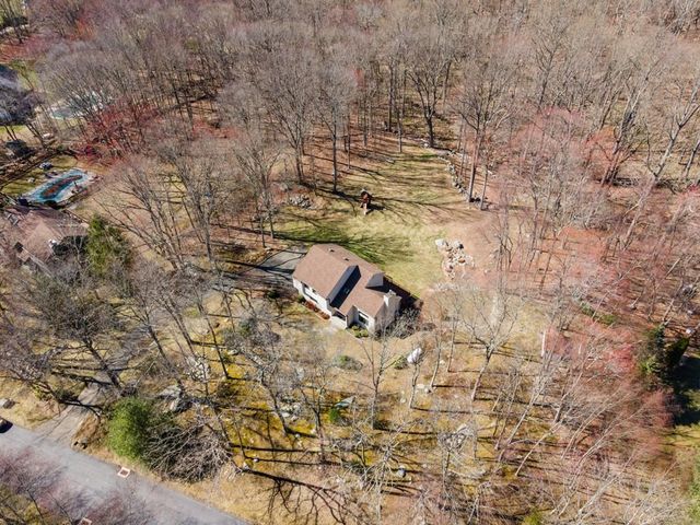 5 Canaan Circle, South Salem, NY 10590