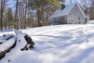 94 Hilltop Road, Rhinebeck, NY 12572