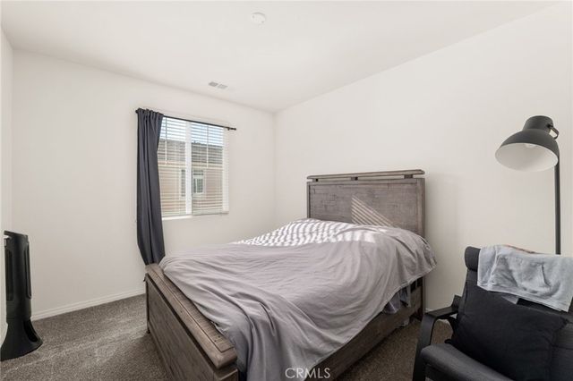 16680 Wyndham Lane 3, Fontana, CA 92336