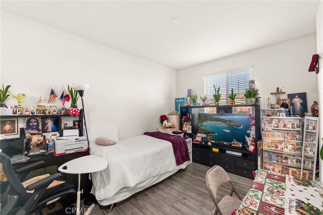 16680 Wyndham Lane 3, Fontana, CA 92336