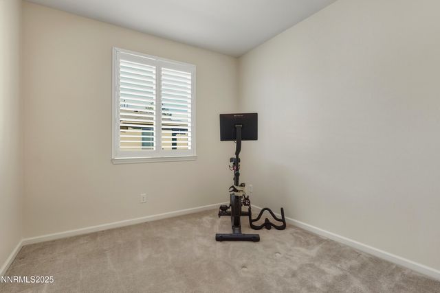 962 W End Street, Carson City, NV 89701