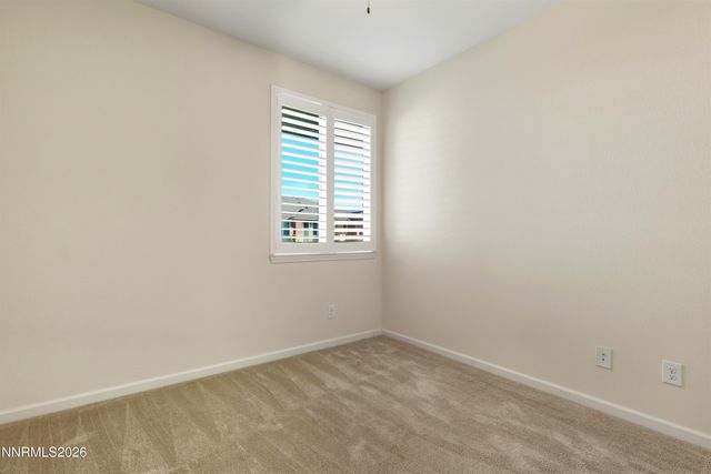 962 W End Street, Carson City, NV 89701