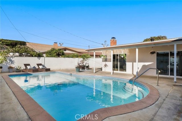 1313 N Crestlane Place, Anaheim, CA 92805