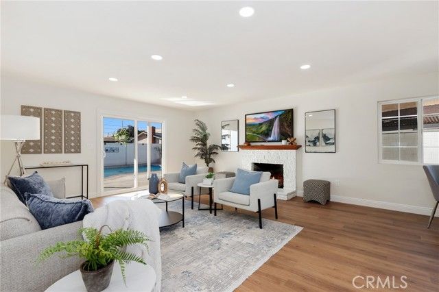 1313 N Crestlane Place, Anaheim, CA 92805